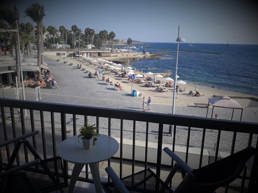 777 Beach Guesthouse Пафос Екстер'єр фото